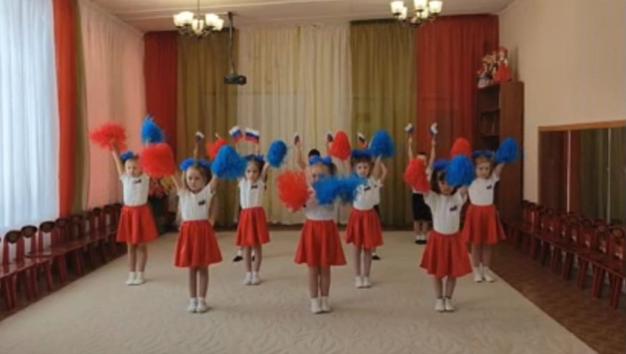 #новомосковсквыбирайучисьиграй Литературно - музыкальная композиция "Россия - Родина моя!" #новомосковсквыбирайучисьиграй Литературно - музыкальная композиция "Россия - Родина моя!".